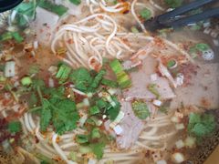 -伊清斋牛肉面(华佗路店)