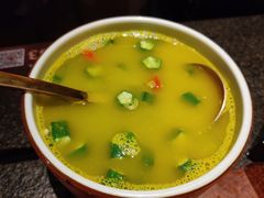 秋葵煮银杏-丝路金桃·新疆菜(徐汇店)