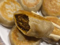 -清真吴记门钉肉饼·喜多利