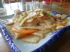 -下梅人家土菜馆(历史文化餐厅度假区店)