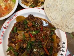 -鲁南仔·滕州炒鸡(经三路店)