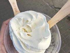 -小牛官鲜奶老冰糕(金广超市店)