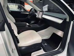 -TESLA 特斯拉(上海太古汇体验店)