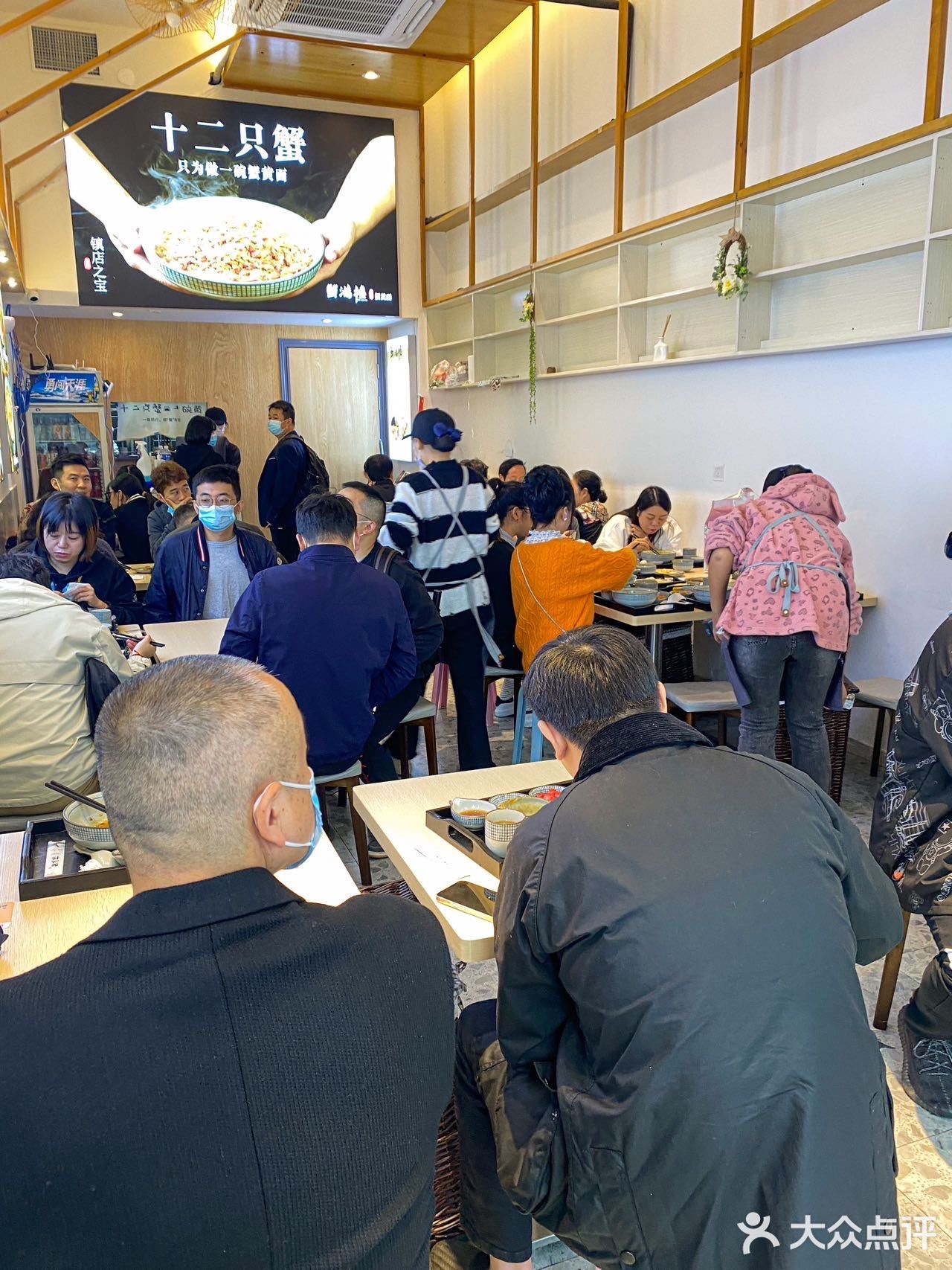 成都12只蟹做一碗蟹黄捞面‼️盆都舔干净了！ 