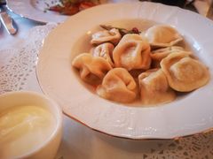 三文鱼饺子-普希金文学咖啡馆
