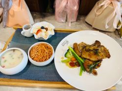 -安雅国际月子会所(拱北森宇富通店)