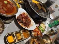 -草家酱蟹炭火烤肉店(珲春南路一店)