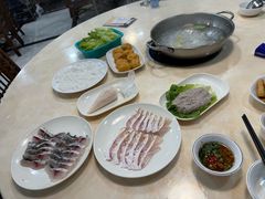 -正能量脆肉鲩火锅