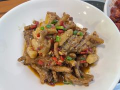年糕焖凤爪-圆圆家私房美食(民权路店)
