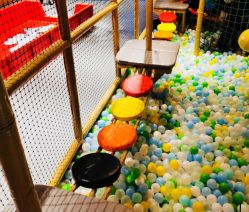 -波比一号儿童乐园(圣熙8号店)