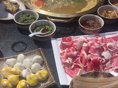 -顶顶汤火牛排火锅·经典铜锅涮肉