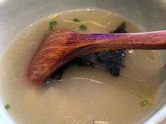 鱼籽鲜虾小馄饨-陈家生煎(世茂双子塔店)