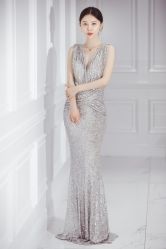 -拉瑞娜LaReine婚纱礼服高级定制