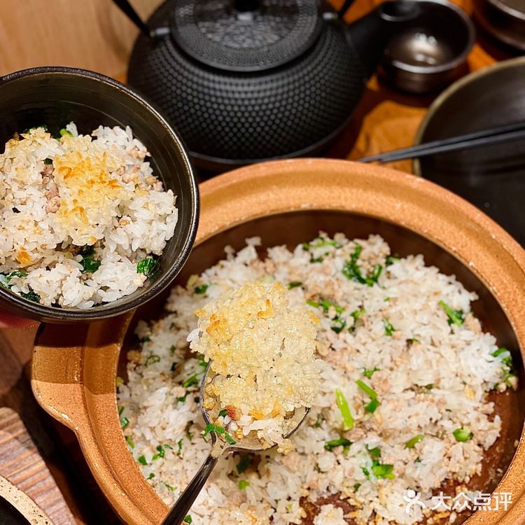 打卡南宁首家老字号头牌啫煲[胜利]