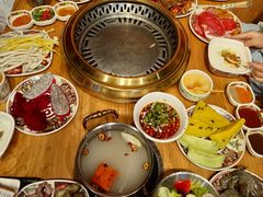 -汉江山料理级自助烤肉黑金冠(周口好吃城店)