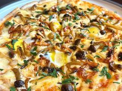 松露蘑菇披萨爱-普朗姆生蚝牛排馆 The Plump Oyster(成都摩方购物中心店)