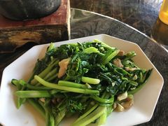 -堤边美食