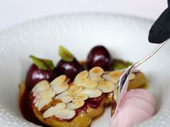 -AZUR聚(香格里拉饭店)