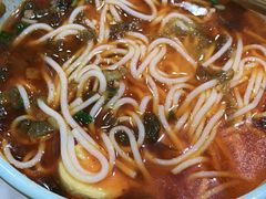 -全家福米线
