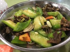 丝瓜炒鸡杂-大自然美食农庄(广州南站店)