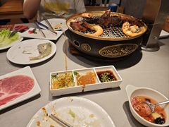 -山焱·炭火自助烤肉(周浦万达店)
