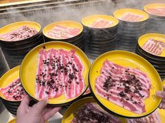 -金滏山·烤肉海鲜火锅自助(襄阳万达店)