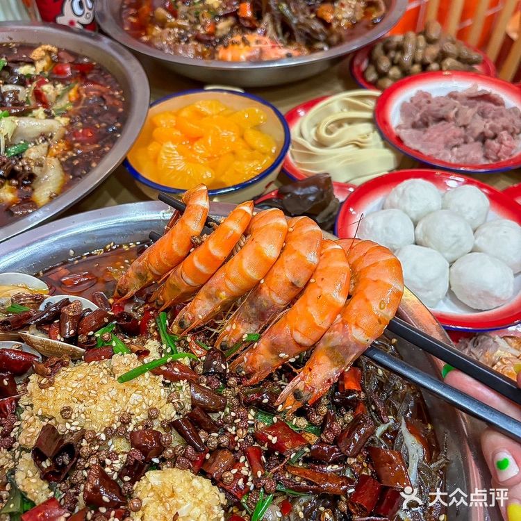 排了几个小时的队吃的水煮鱼真的好值❗