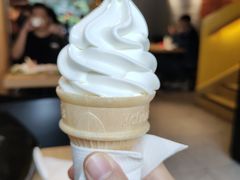 -麦当劳(广州新港东路第二分店)
