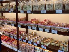 -红宝石·鲜奶小方·海派西点房(金杨店)