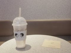 -喜茶(北京华贸购物中心店)
