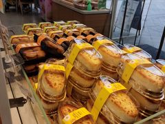 -爱达乐面包生日蛋糕(温江德昆新天地店)