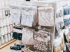 -hotwind热风(重庆悦荟店)