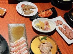 -山之屋炭火烧肉·生啤畅饮(大朗万科中央公园店)