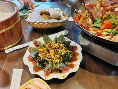 -富正毅三下锅·湘西韵味(天门山索道店)