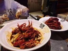 -龙巢盱眙龙虾·鸡煲·烧烤宵夜(坪洲店)