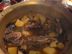 -破瓦寒窑·地摊烤羊排