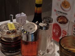 -香港新发烧腊茶餐厅(水围店)