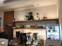 -Legno.ita Coffee by Wood(襄阳南路店)