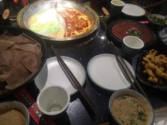 -井格重庆火锅(西直门凯德Mall店)