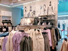 -H&M(鹏欣水游城店)