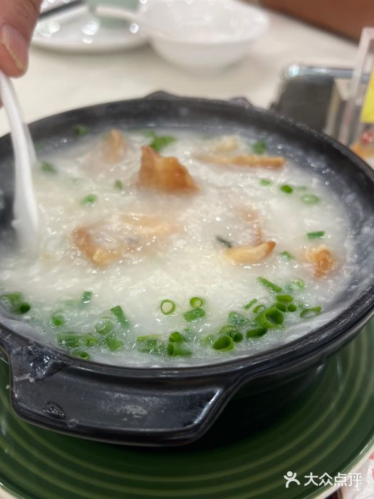 嘉禧大酒楼(康城广场店)香煎鱼骨粥图片