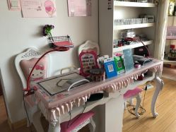 -Y.F 美妆美体工作室