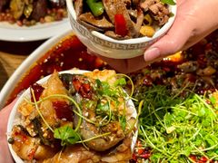 -麻辣总动员·川派海鲜·现炒浇头面·自贡菜(五彩城店)