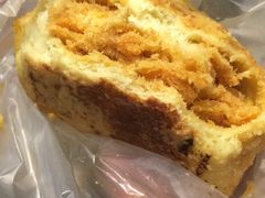 咸蛋黄肉松面包-LELECHA乐乐茶(上海五角场万达广场店)