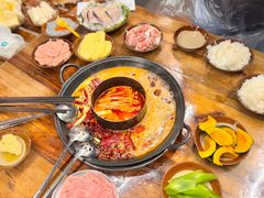 牛油番茄鸳鸯锅-乡当俏老火锅