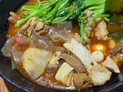 -万记麻辣烫国展总店