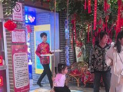 -鱼满舱·鲜活海鲜·正宗鲁菜