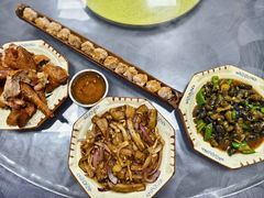 -盛得农家美食·无花果浸鸡·古法烧鸡·竹筒饭(白水寨森林海店)