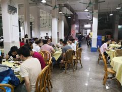 大堂-标记美食新鲜猪杂(兴南大道店)