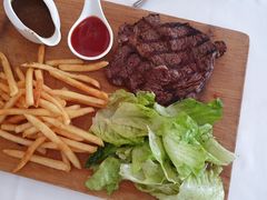 -火车头法国西餐厅